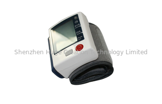 Porcellana Monitor automatico di pressione sanguigna di Digital del polso di Omron accurato fornitore