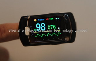 Porcellana Sensore dell'ossimetro di impulso della punta delle dita con le Li-Batterie ricaricabili fornitore